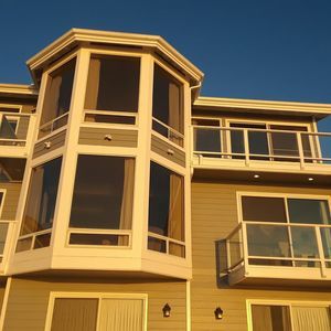 Meet your Posher, Abelio